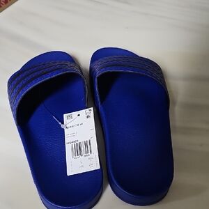 New in Box Adidas Womens Blue Slides